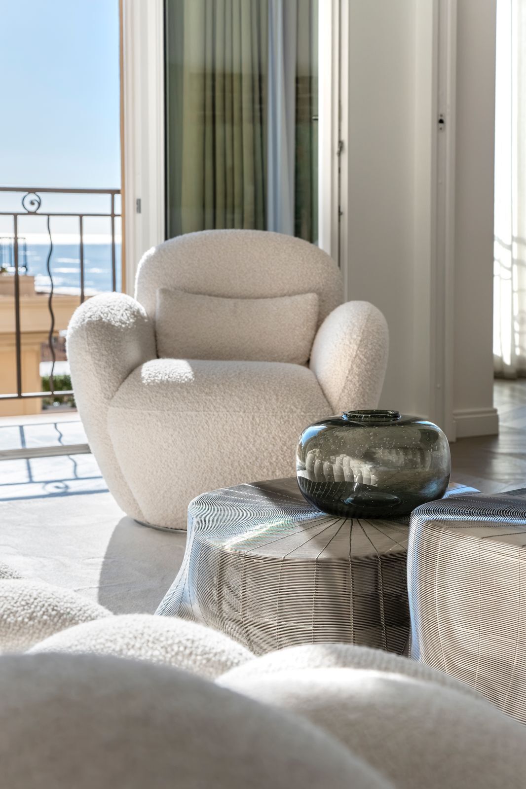 MONTE-CARLO – PALAIS MIRAMARE – 4 PIÈCES RÉNOVÉ AVEC VUE MER