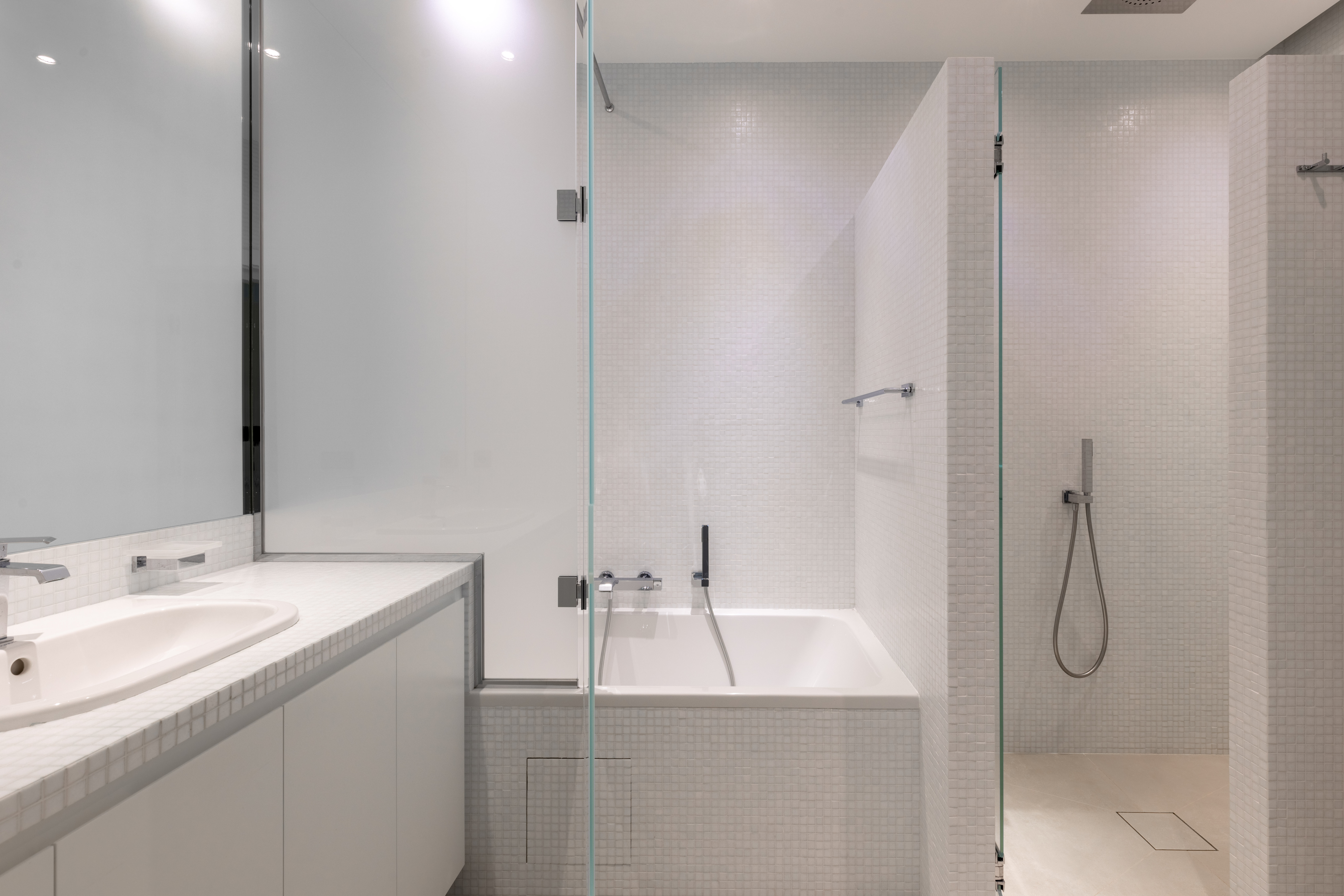 MAGNIFIQUE 2 PIECES EN DUPLEX