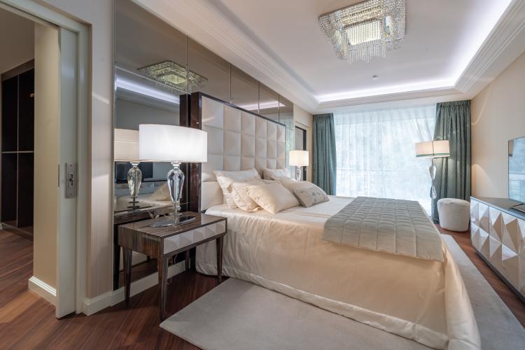 PORT DE MONACO - APPARTEMENT DE GRAND STANDING