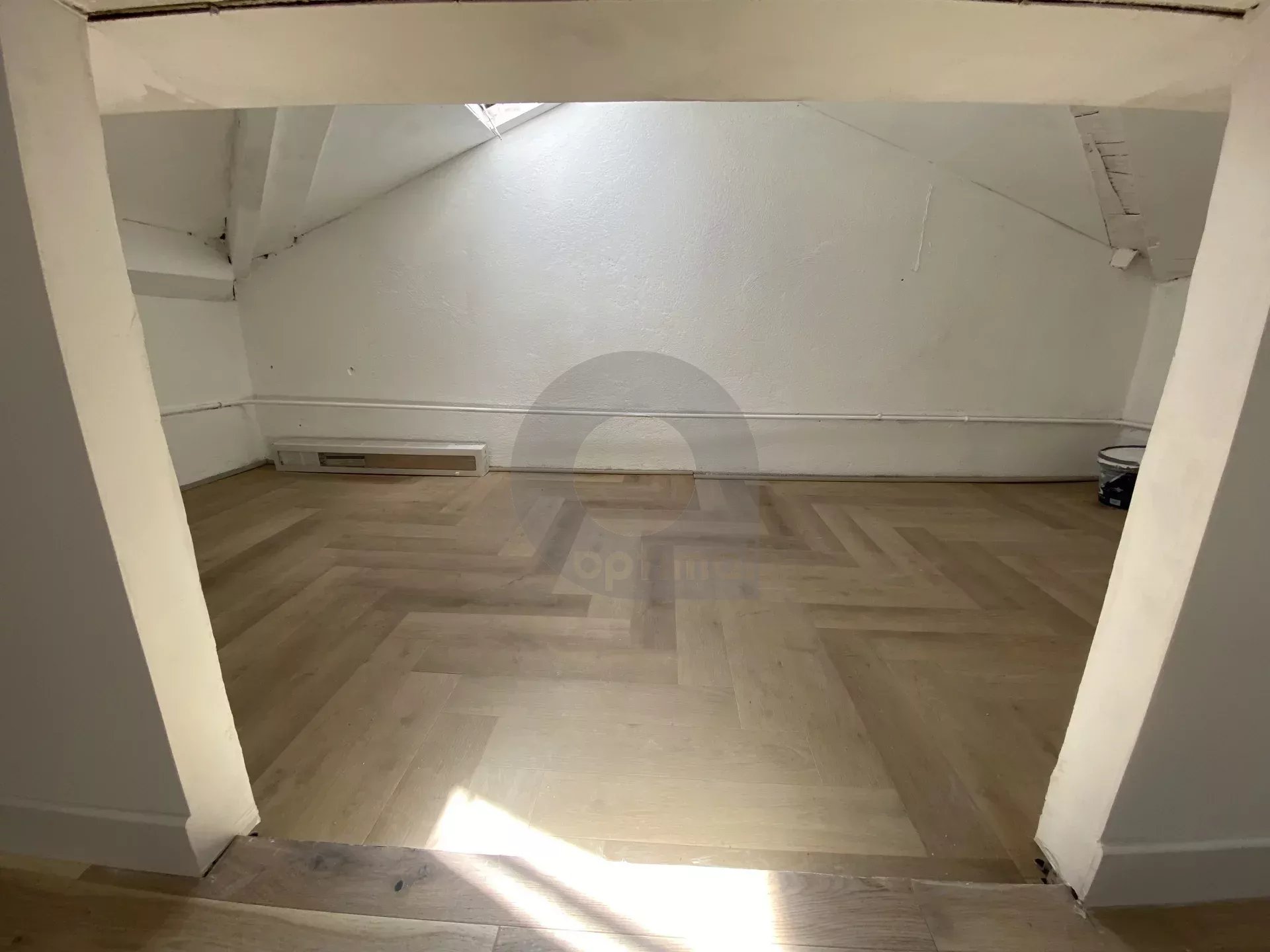 A VENDRE MENTON CENTRE 3P DERNIER ETAGE 62M2 AVEC TERRASSE  38M2