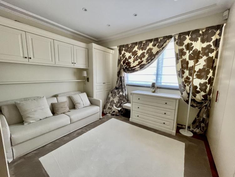 Magnifique Triplex Penthouse avec vue sur le port Hercule