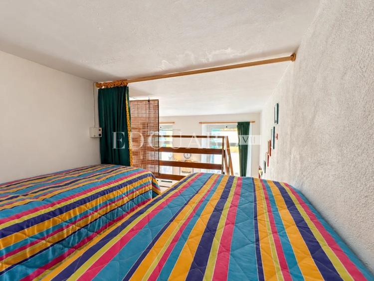 En exclusivité grand studio avec deux chambres en mezzanine, au cœur de la zone piétonne de Menton