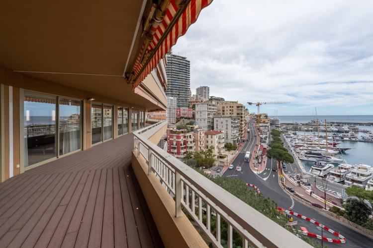 PORT DE MONACO - APPARTEMENT DE GRAND STANDING