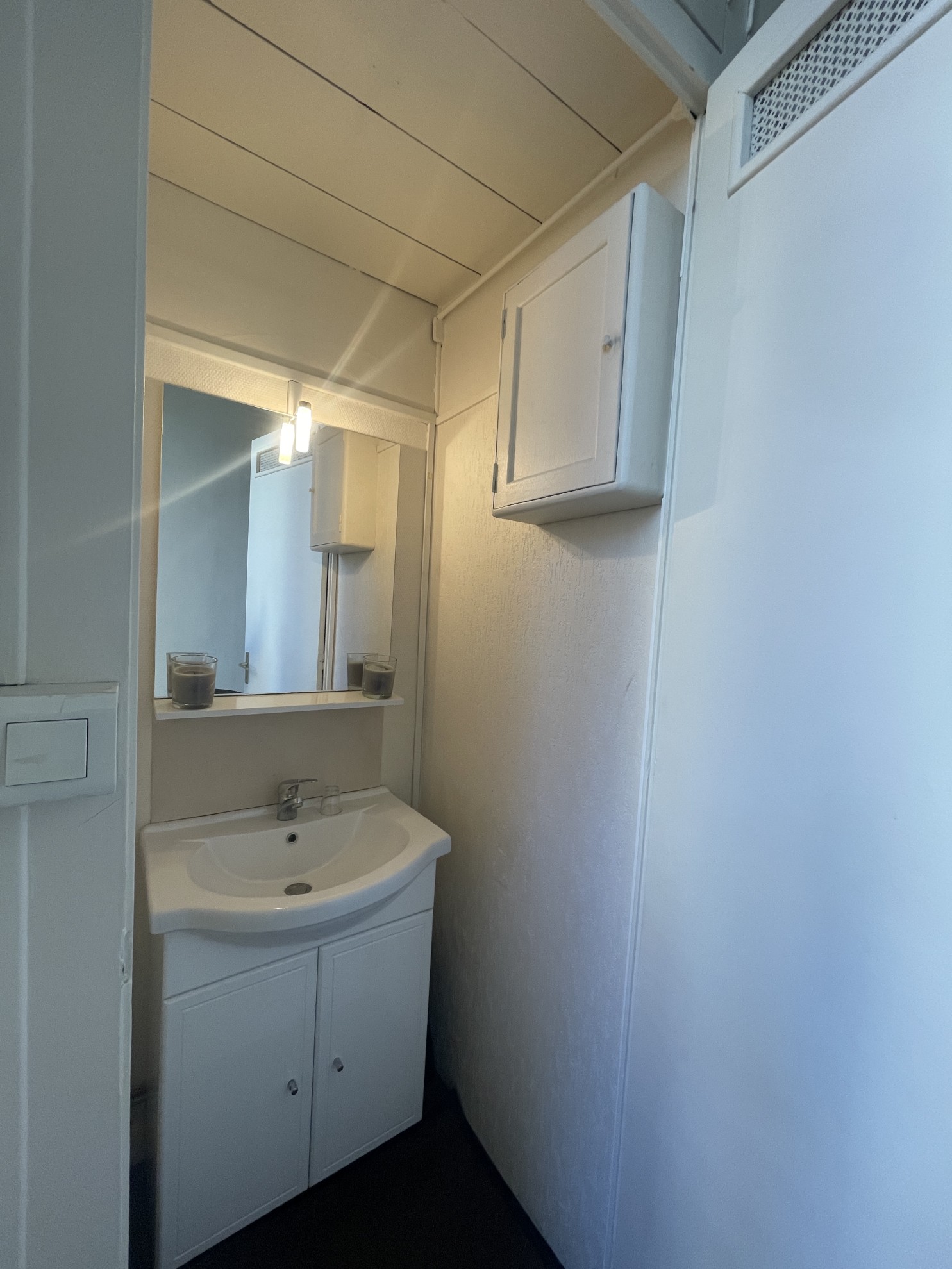 CARRE  D’OR - PETIT BUREAU - PALAIS DE LA SCALA